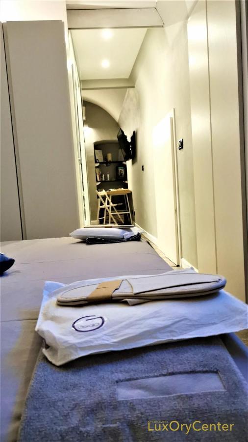 ברשה Luxory Center - Bilocale In Centro Storico In Palazzo D'Epoca In Zona Pedonale Vicino Alla Metro Vittoria מראה חיצוני תמונה